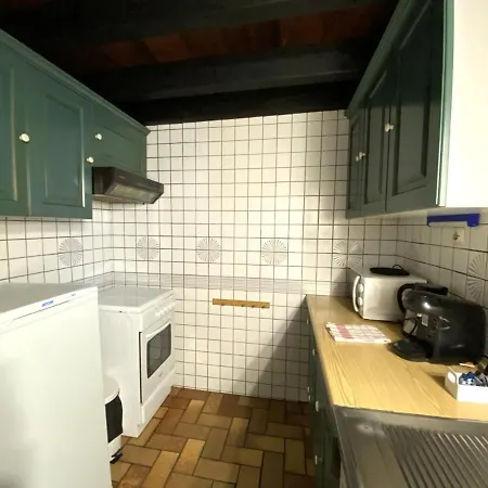 La Pomme De Pin 2 Avec Terrasse Apartment *